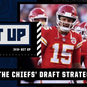 What should the Chiefs' strategy be in the 2022 NFL Draft to replace Tyreek Hill? | Get Up