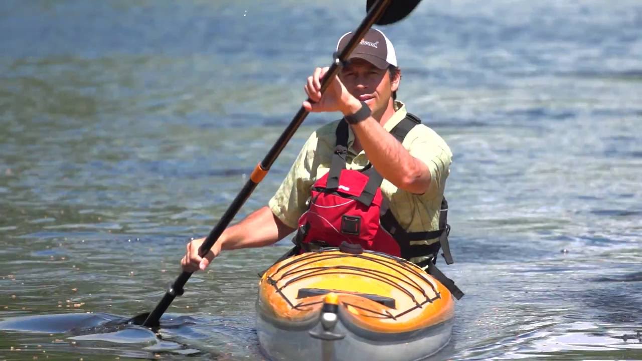 How To Properly Use A Kayak Paddle